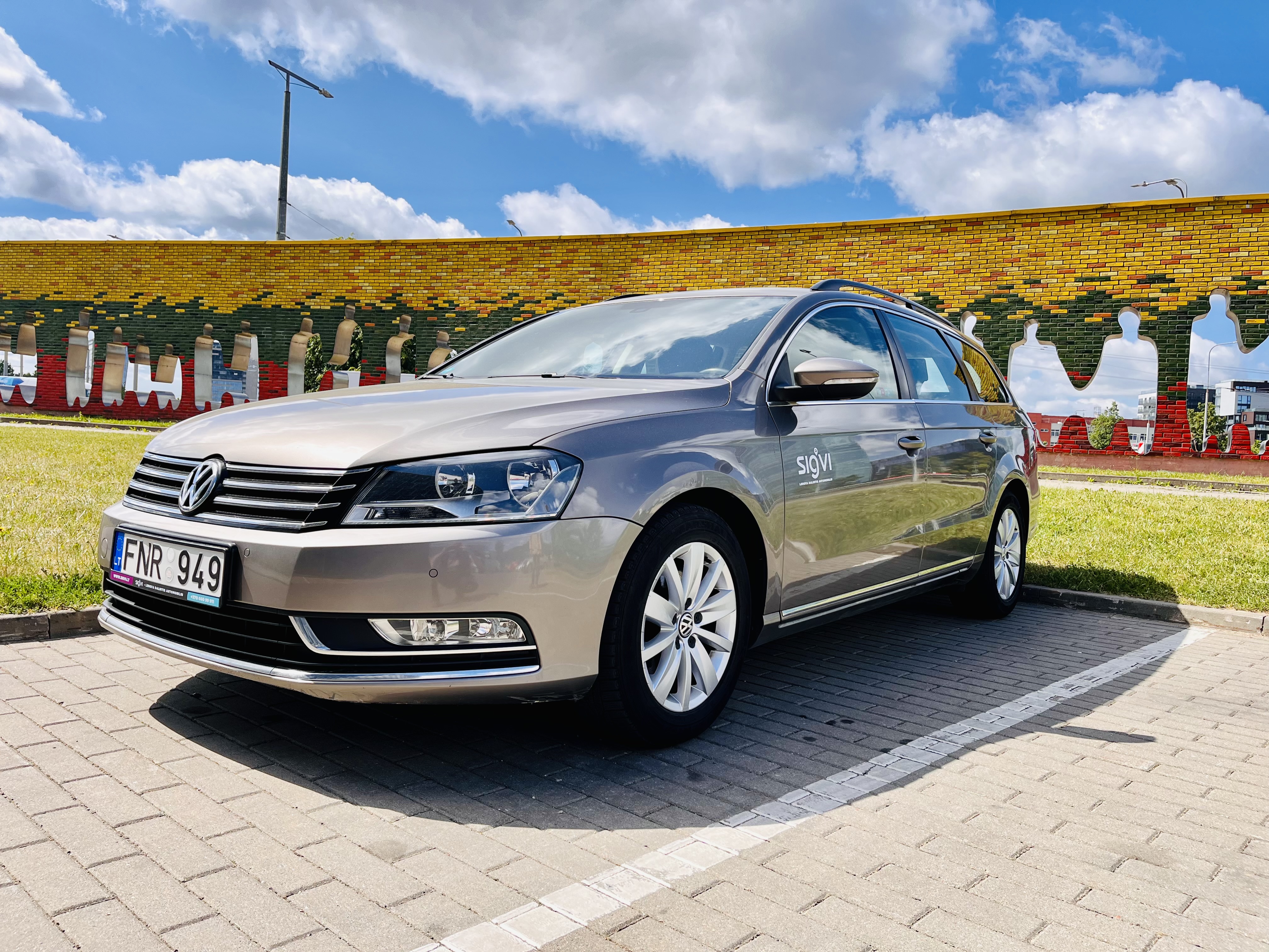 VW Passat car rental
